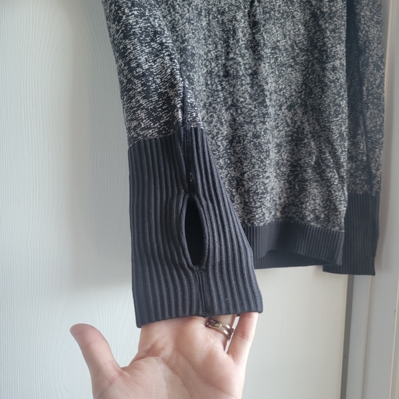 Black and grey Lululemon mock neck quarter zip up shirt - Picture 3 of 6